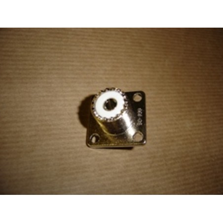 CONNETTORE DA PANNELLO SO239 CON GHIERA 4 FORI