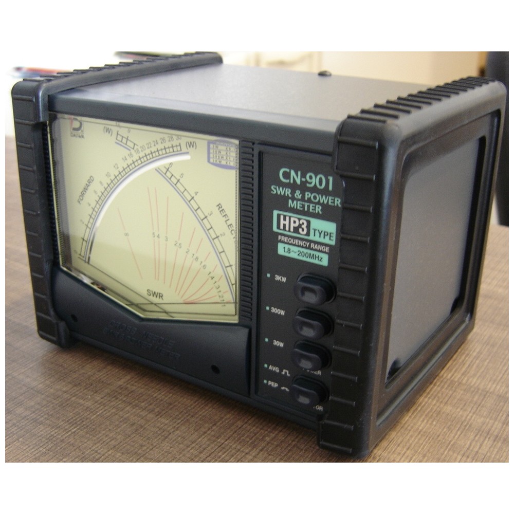 DAIWA CN-901HP3 ROSMETRO WATTMETRO AD AGHI INCROCIATI 0-200 MHz 3000 WATT