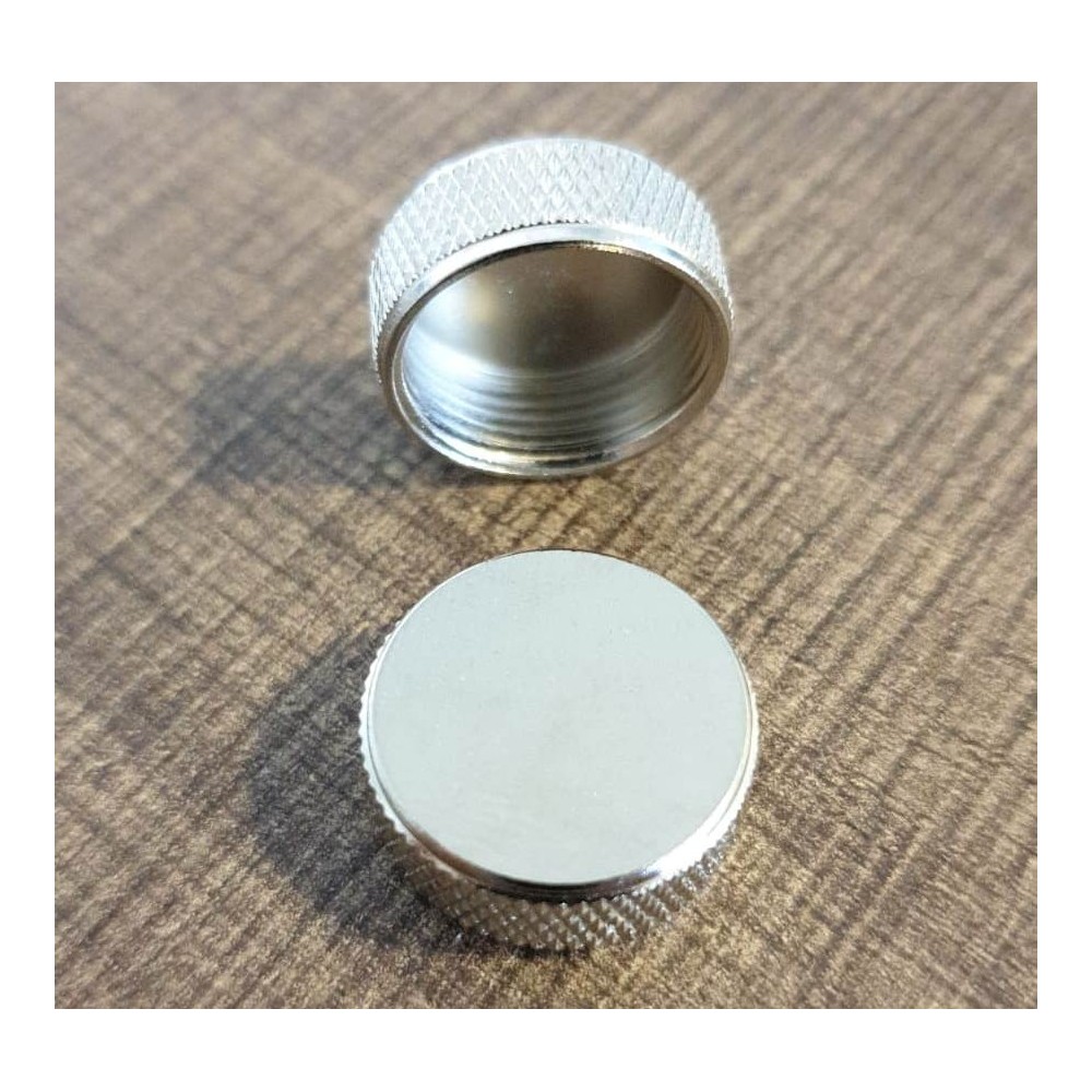 TAPPO INOX AD AVVITARE PER COPRIRE SO239 E ATTACCHI MICROFONICI 8 PIN ROUND