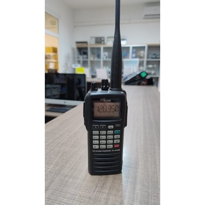 ICOM IC-A24E Ricetrasmettitore aereonautico PARI AL NUOVO