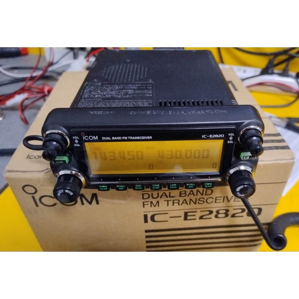 ICOM IC-E2820 VHF/UHF ANALOGICA/DSTAR PERFETTO STATO